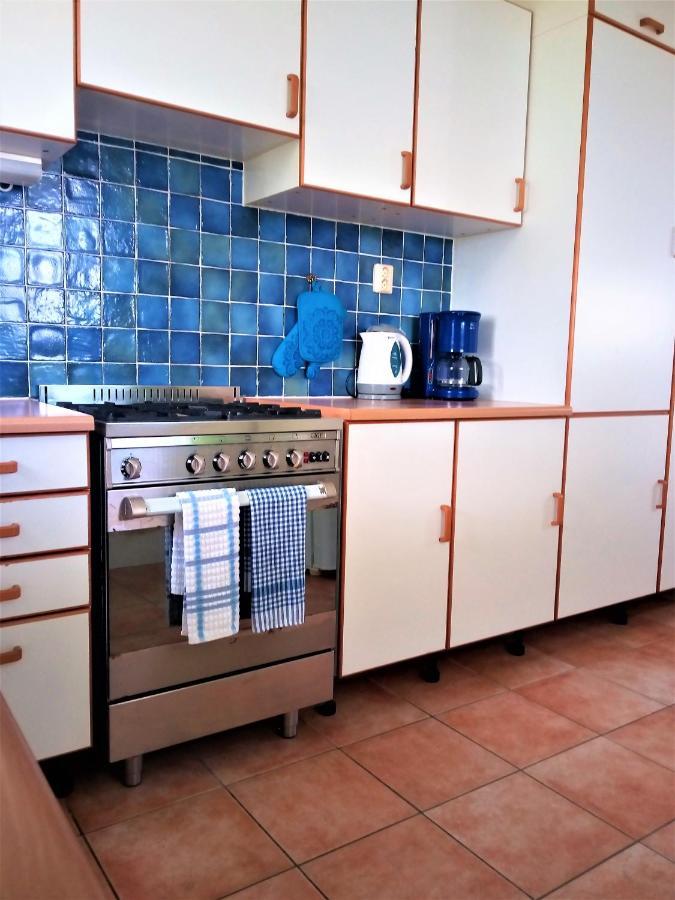 Caribbean Sea View Holiday Apartments Méro Exteriör bild