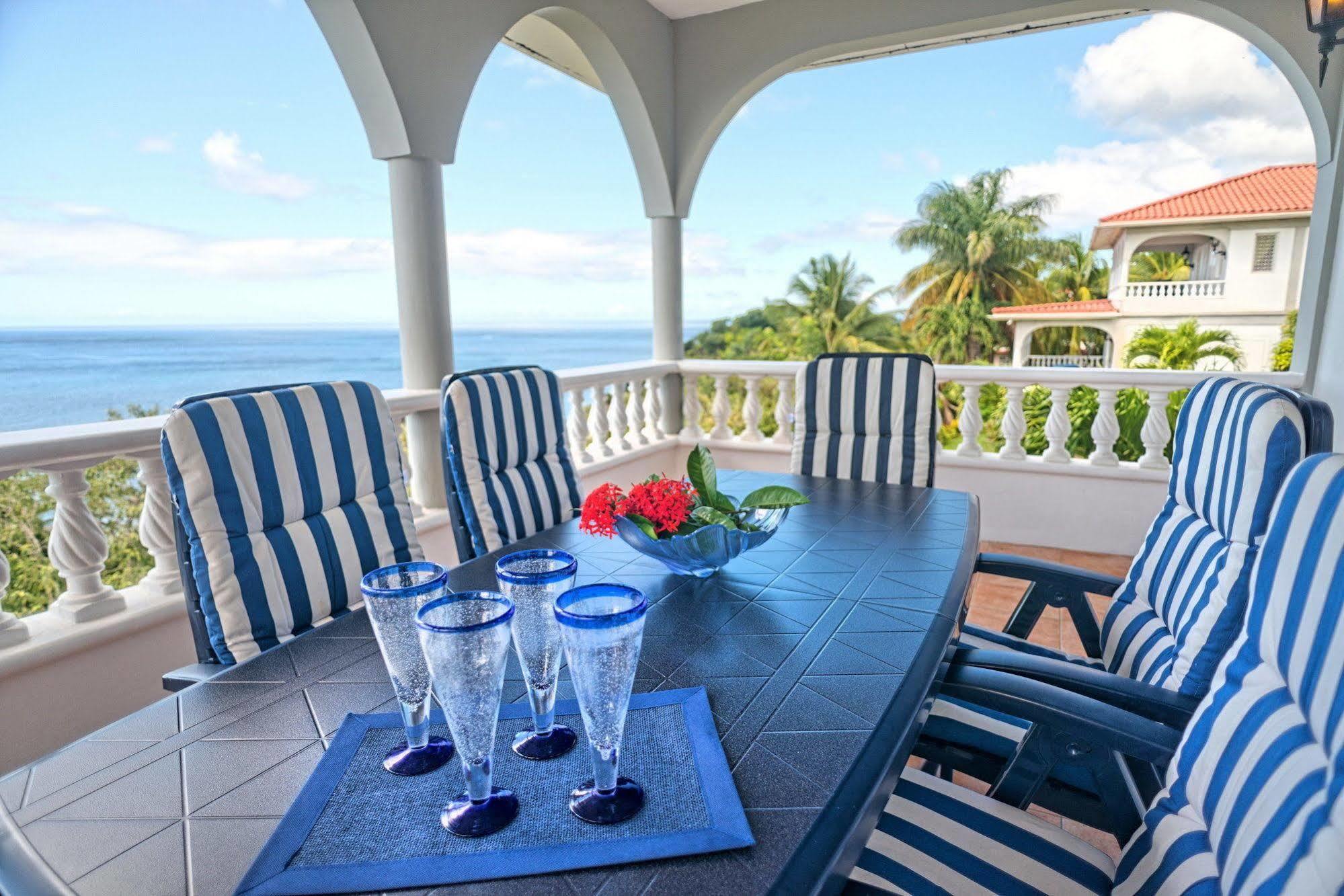 Caribbean Sea View Holiday Apartments Méro Exteriör bild